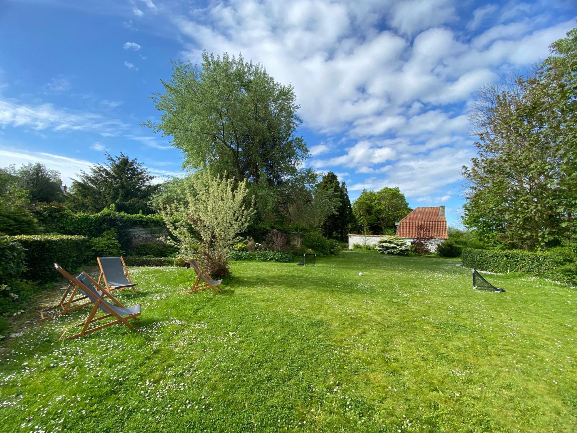B&B - Villa Des Remparts - Ardres Proche Calais-St Omer-Dunkerque Экстерьер фото